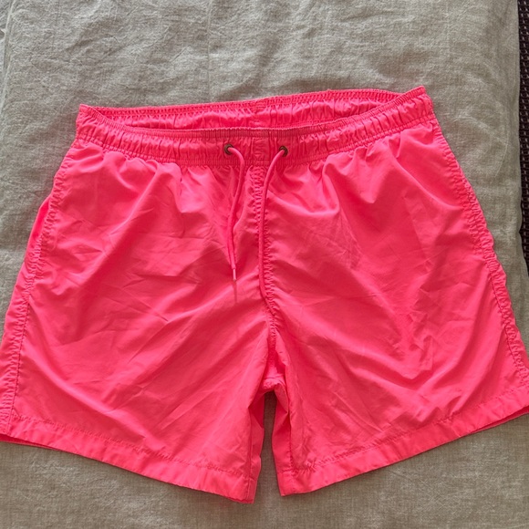 H&M Men’s Swim Trunks - Picture 1 of 3